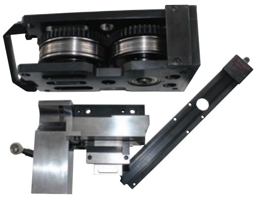 �������